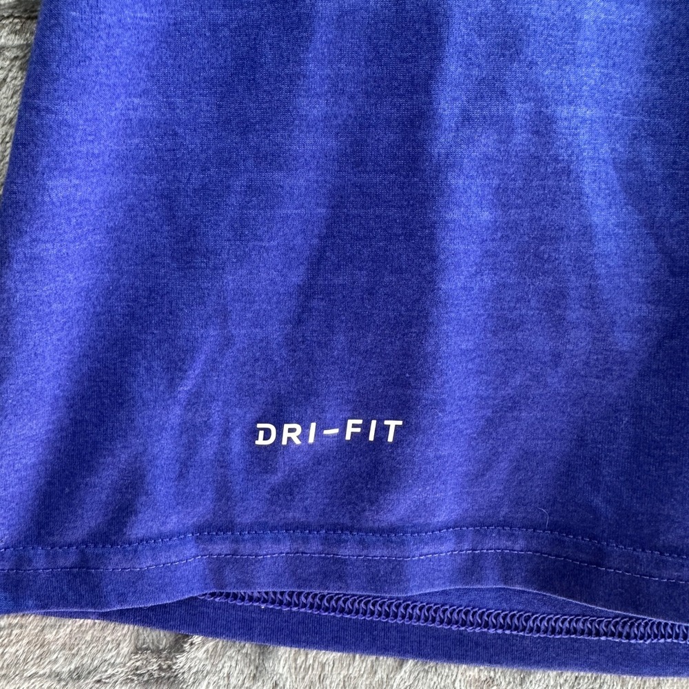 Nike Dri-FIT Athletic T-Shirt Size Small‎ The Nike Tee Blue Running Gym Training - Picture 5 of 6
